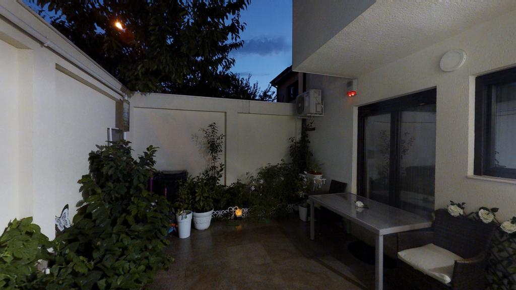 Sun Villa Residence Bucarest Esterno foto