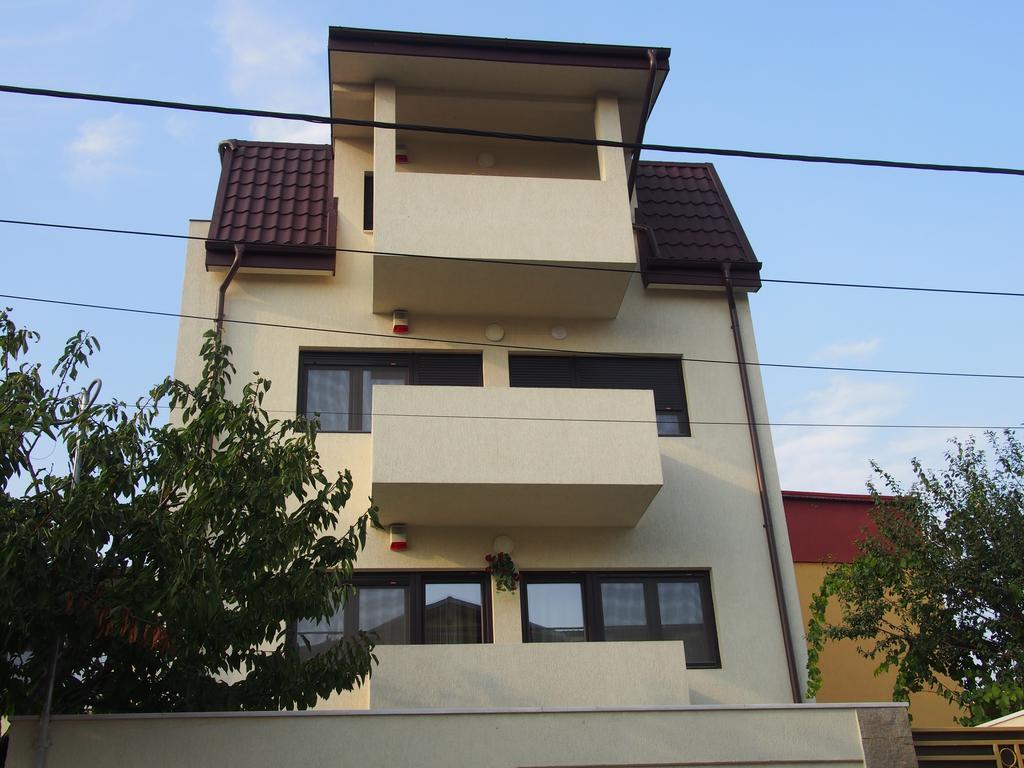 Sun Villa Residence Bucarest Esterno foto